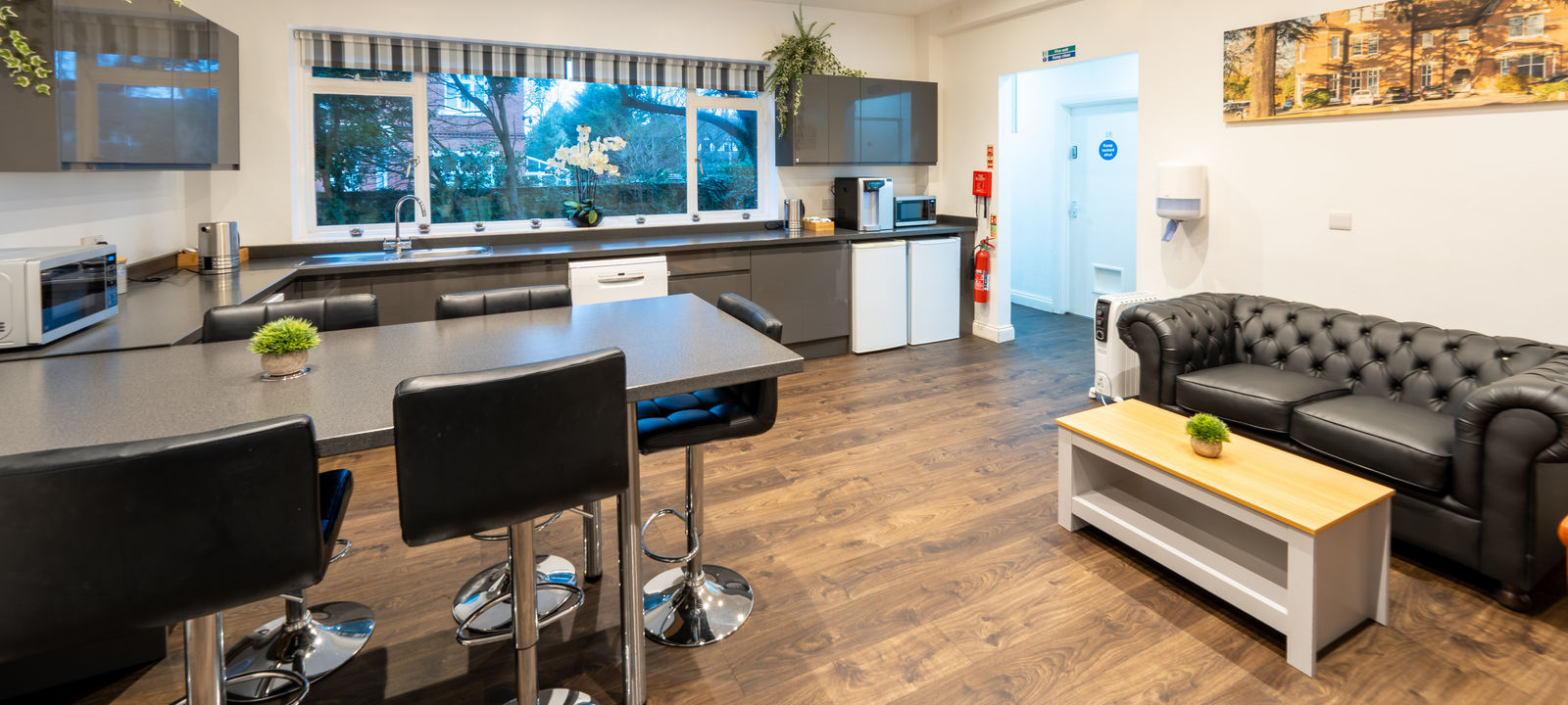 1 Bromley Lane, Chislehurst - Image 1