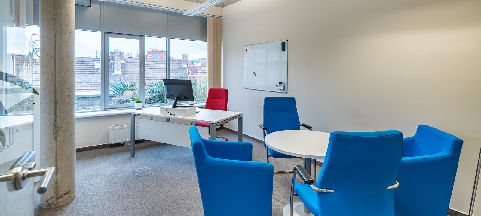 Kacsa Utca, Budapest - Image 1