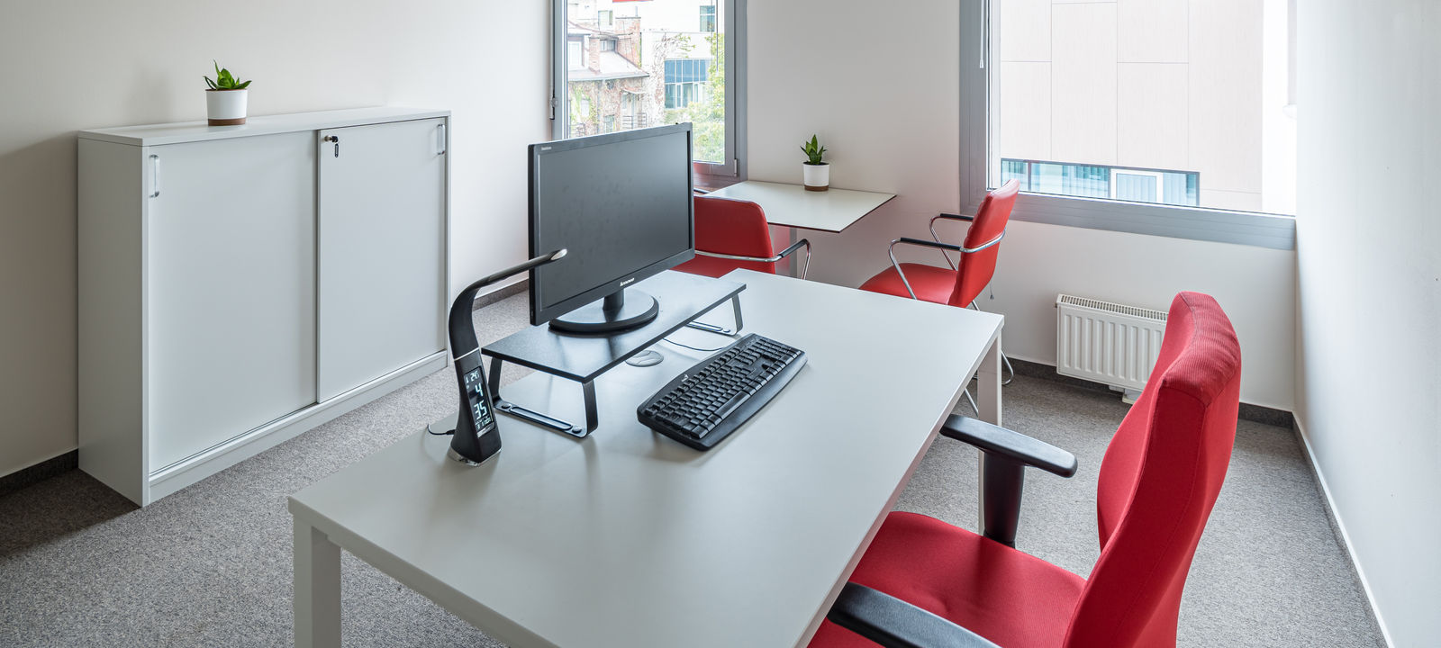 Kacsa Utca, Budapest - Image 1