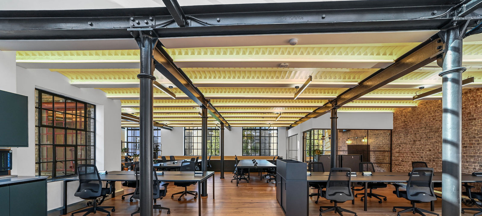 18 East Tenter Street, Aldgate - Image 1