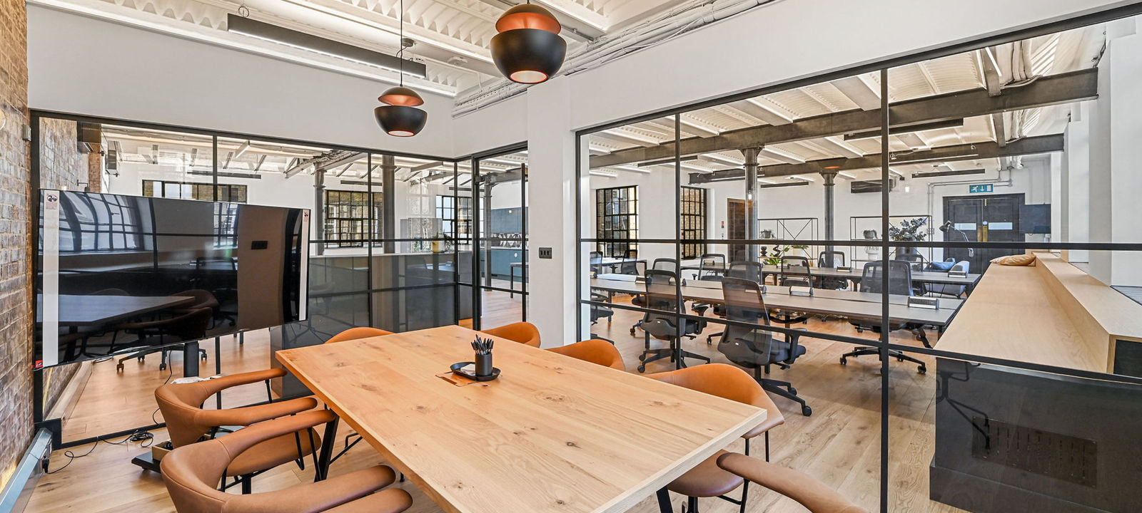 18 East Tenter Street, Aldgate - Image 1