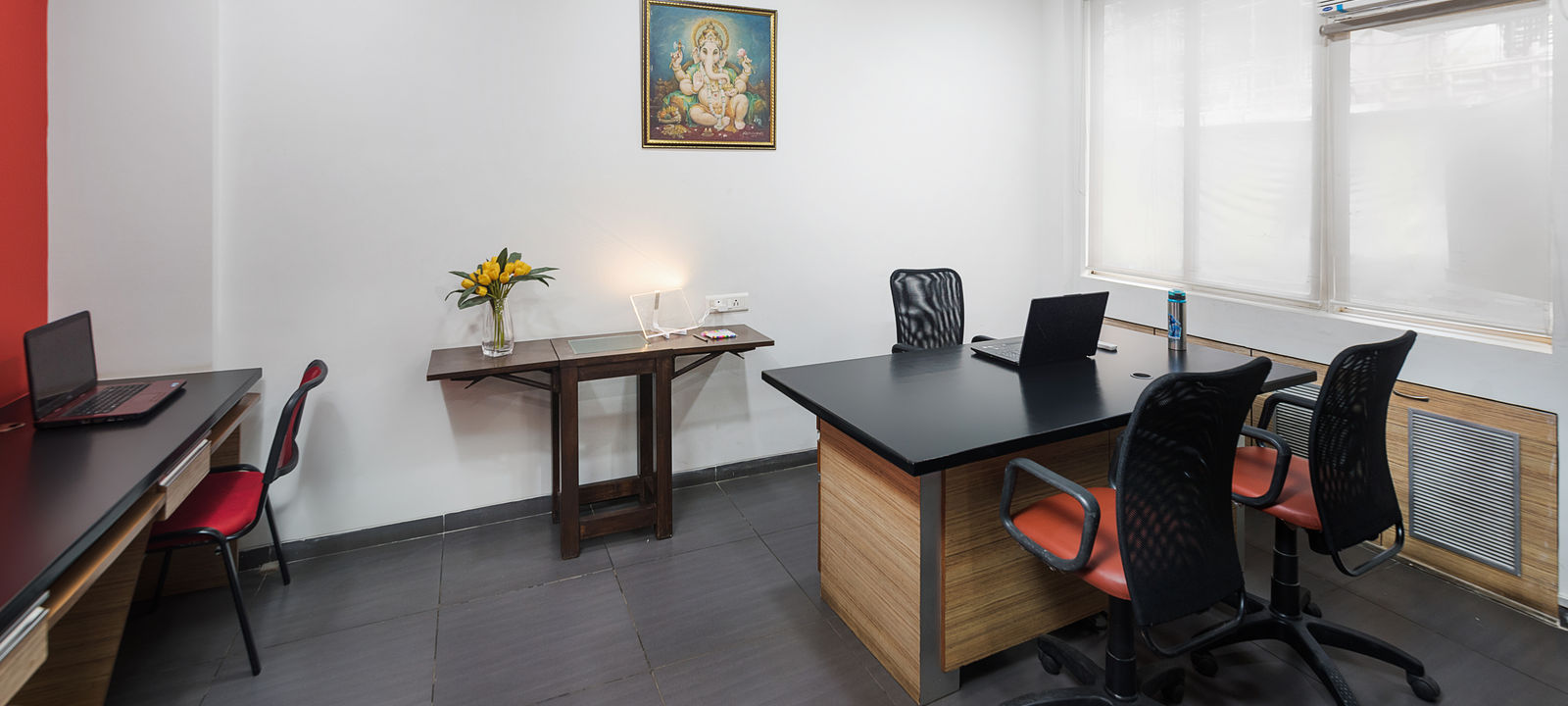 Sion Trombay Road, Mumbai - Image 1