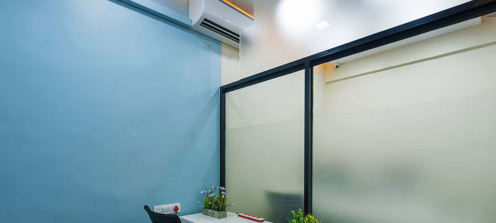 Sion Trombay Road, Mumbai - Image 1