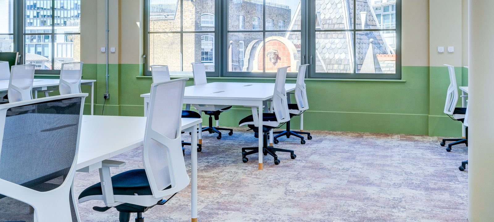 11 -35 St John Street, Peter's Lane - Image 1