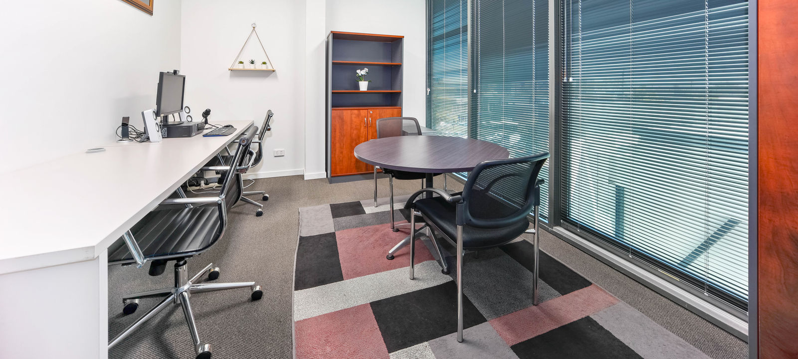 331 High Street, Penrith - Image 1