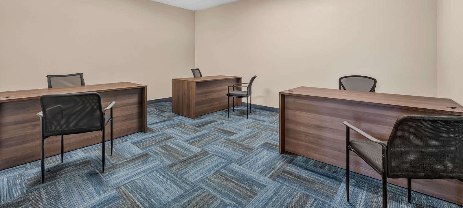 55 Commerce Valley Drive West, Markham - Image 1