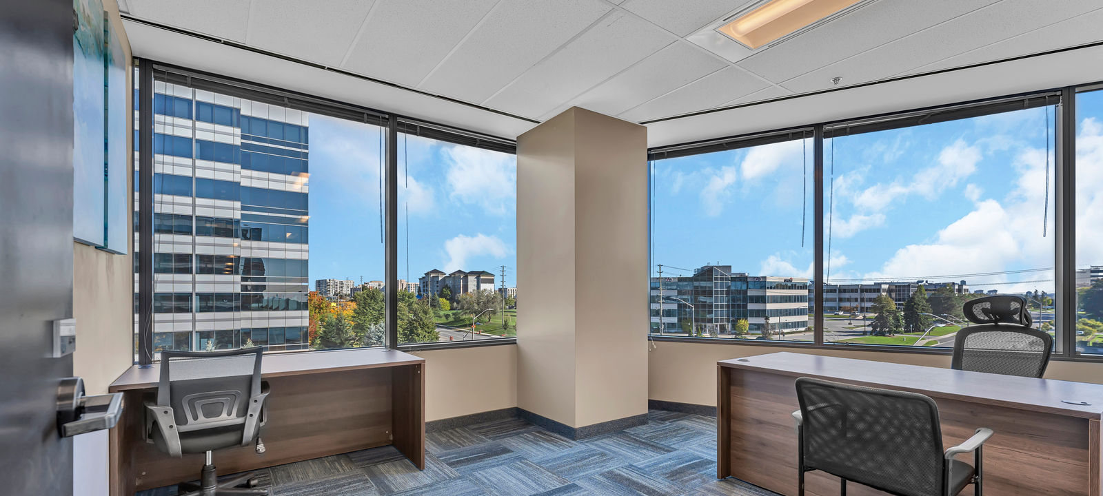 55 Commerce Valley Drive West, Markham - Image 1