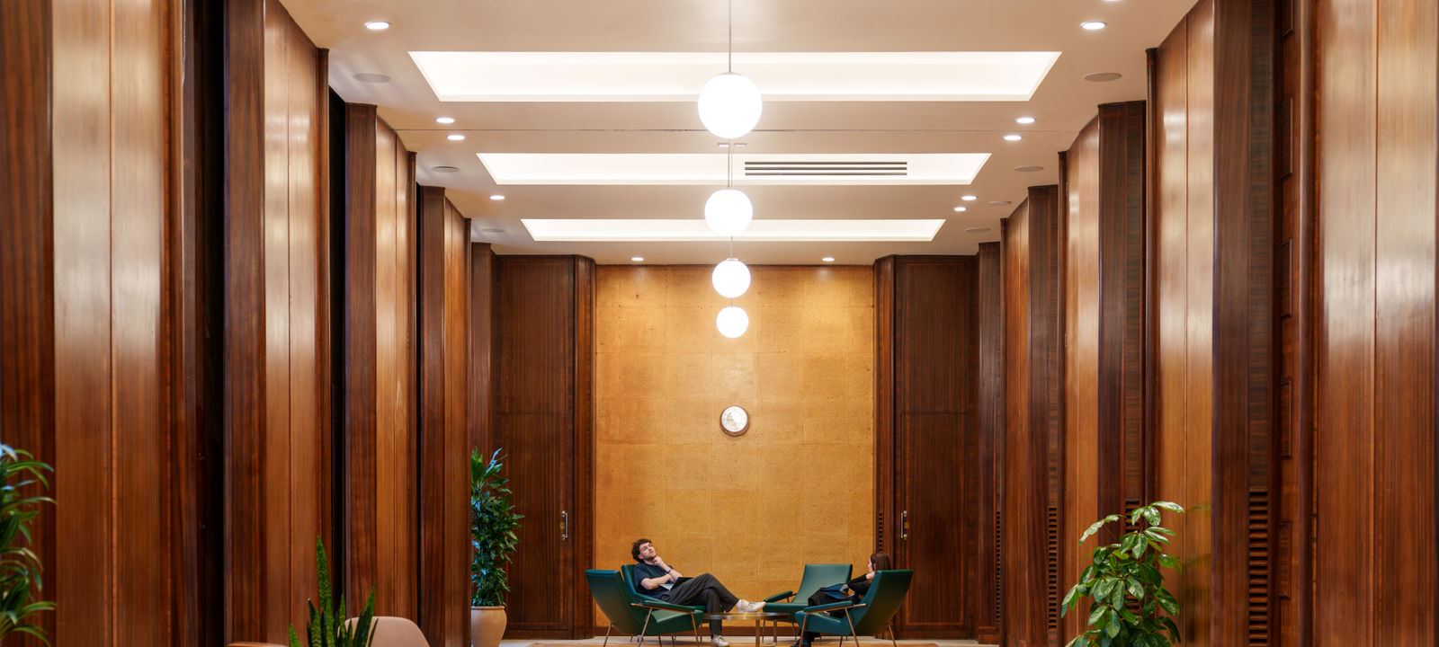 Hornsey Town Hall, Crouch End - Image 1