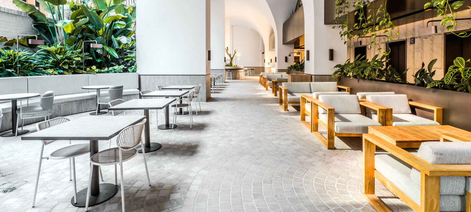 333 Kent Street, Sydney - Image 1