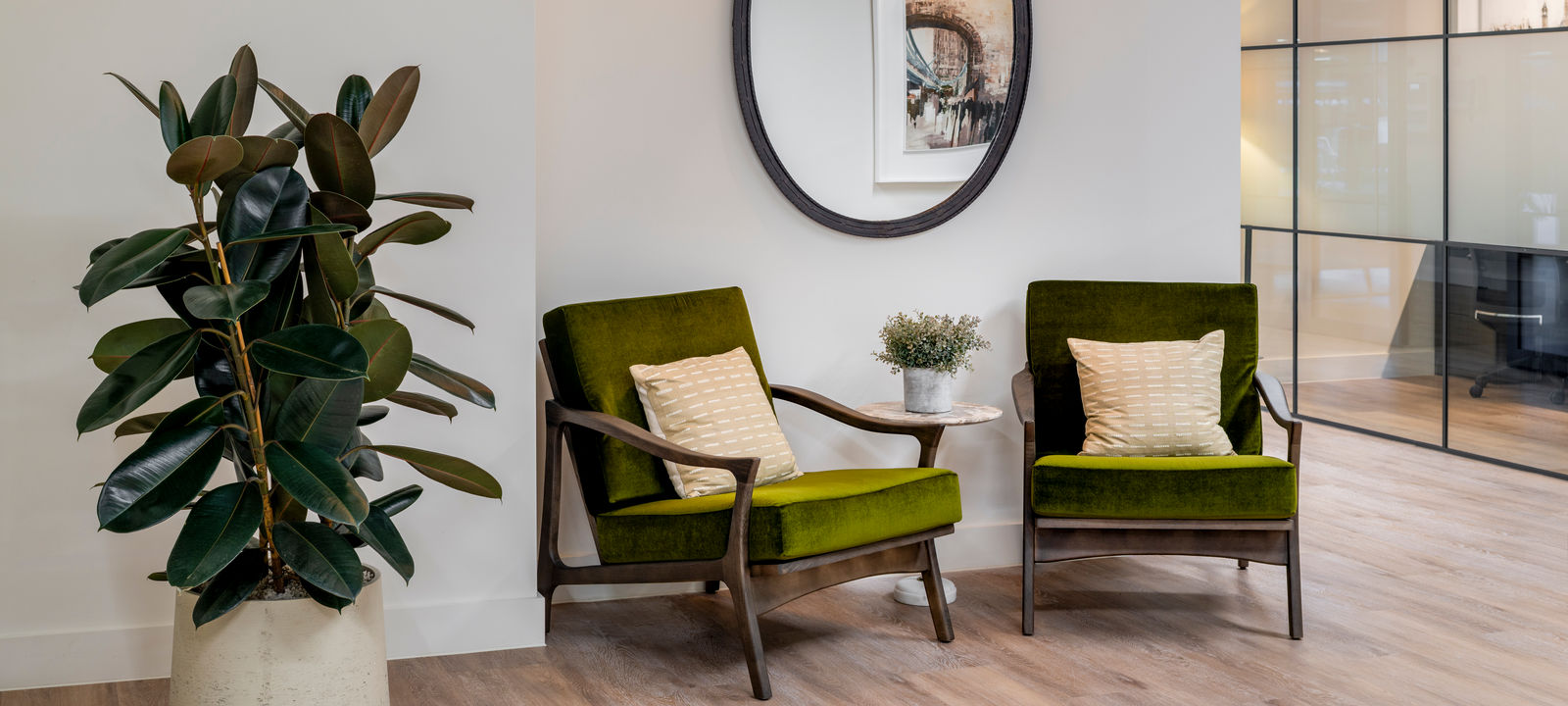 Victoria St Jubilee Square, St Albans - Image 1