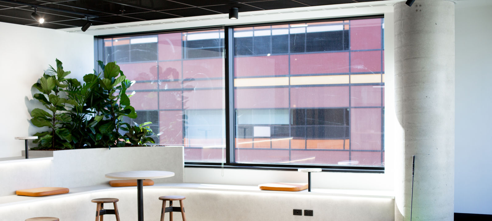 818 Bourke St, Docklands - Image 1