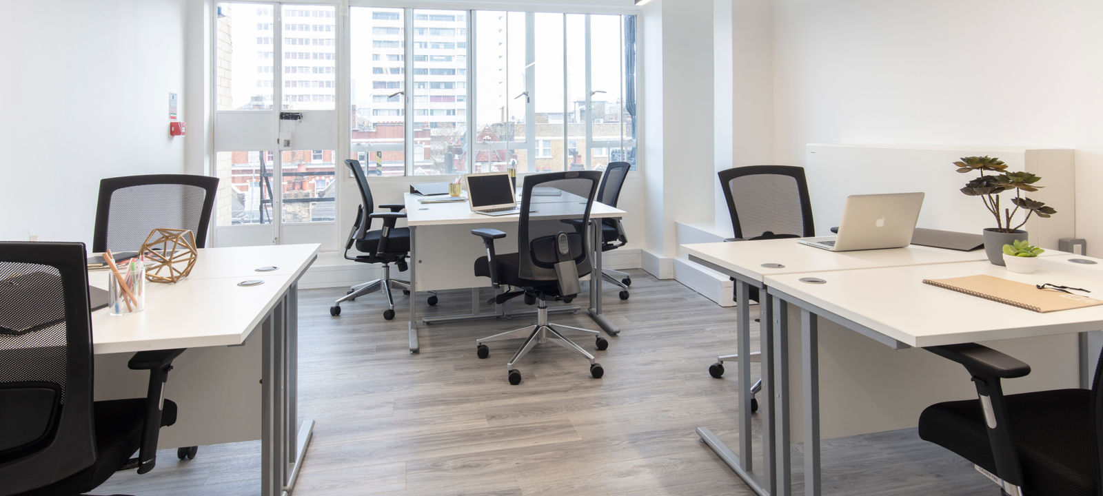 12 David Mews, Greater London - Image 1