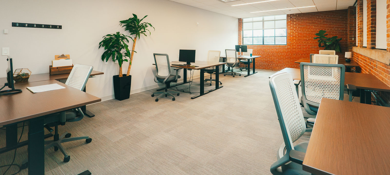 141 Traction St, Greenville - Image 1