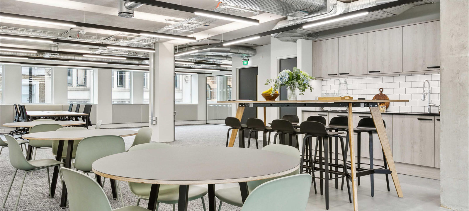 20 Fulham Broadway, Greater London - Image 1