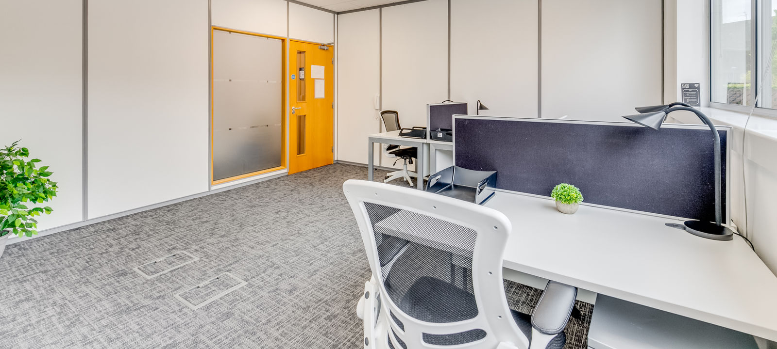 26 Bridge Road East, Welwyn Garden - Image 1