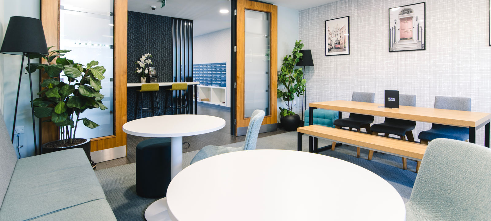 St Georges, Weston-super-mare - Image 1