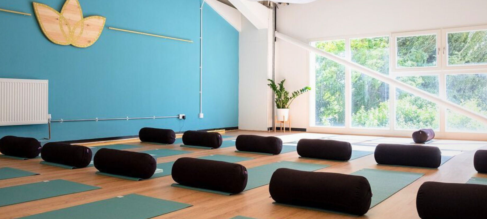 5 Hancock Road, BOW - Image 1