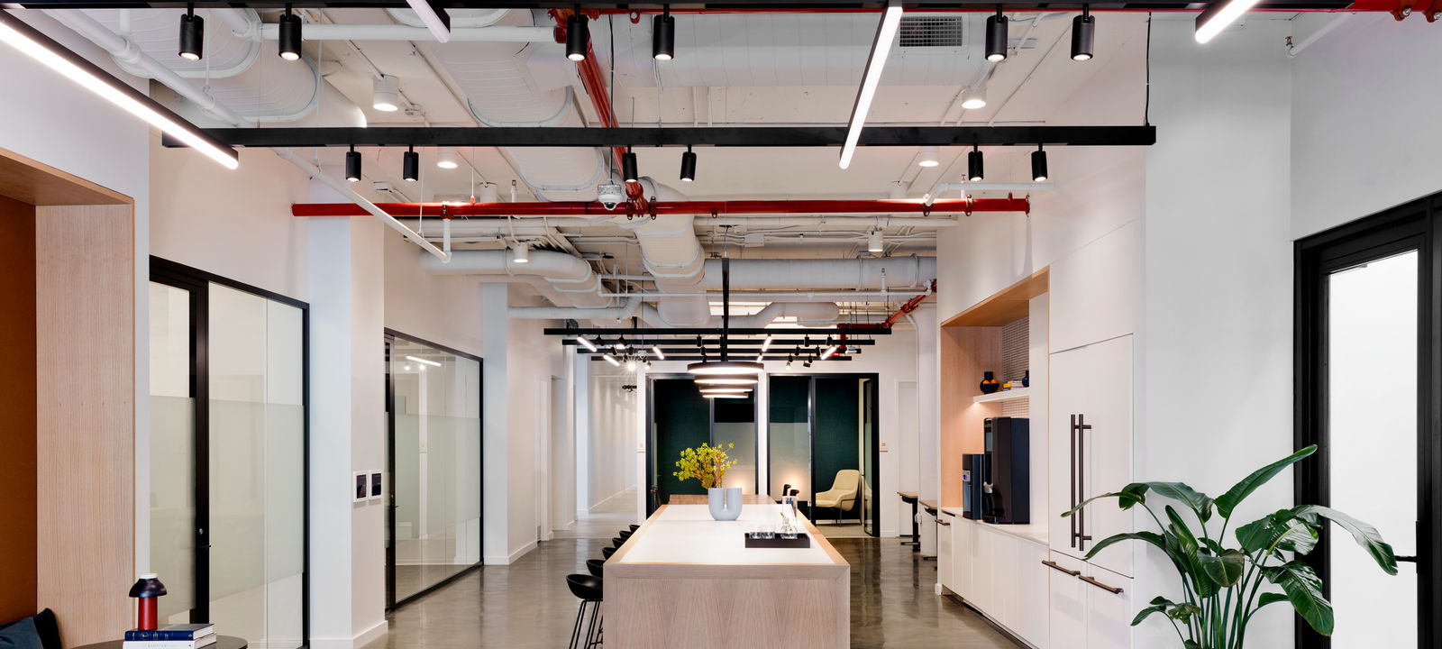 30-10 41 Avenue 30-10 41 Avenue, Long Island City - Image 1