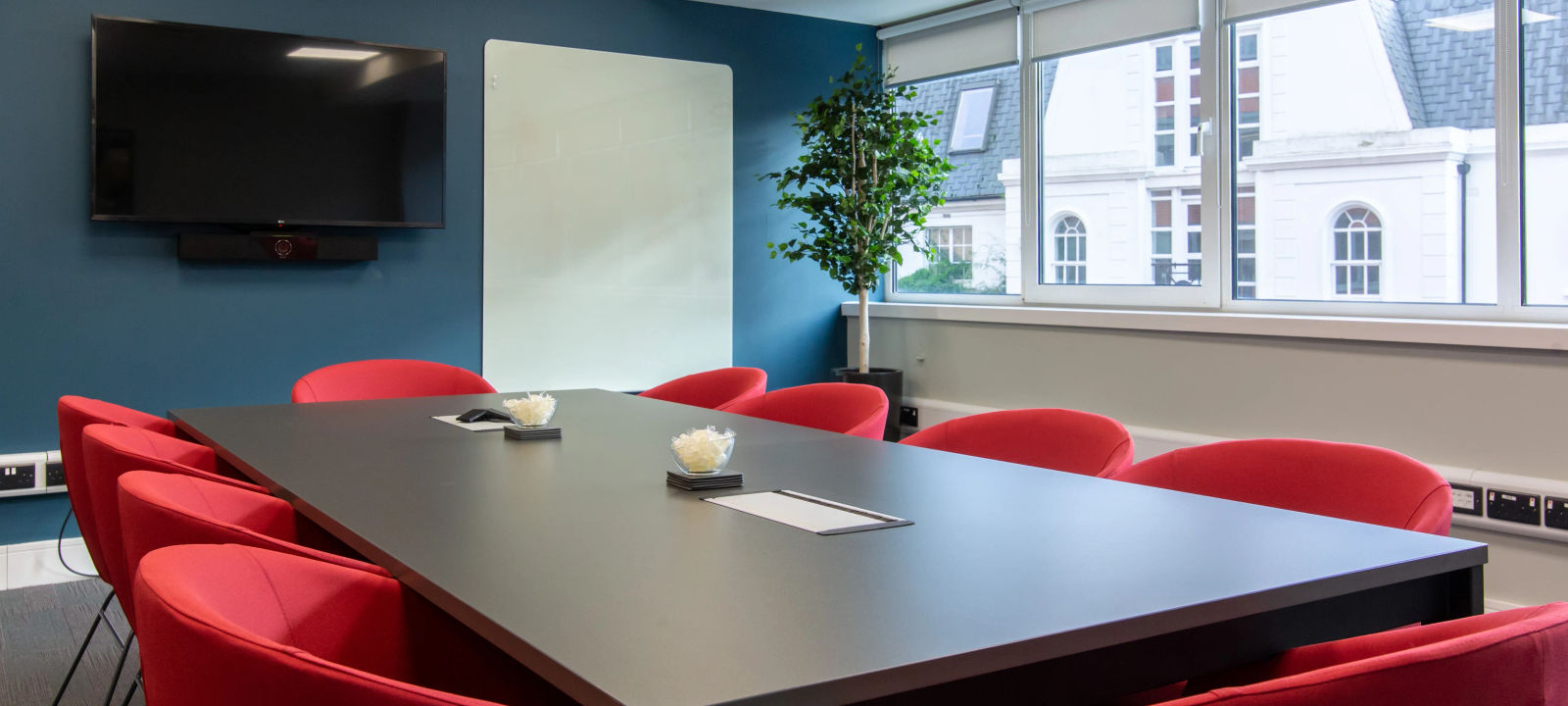 2 Leeson Close, Dublin - Image 1