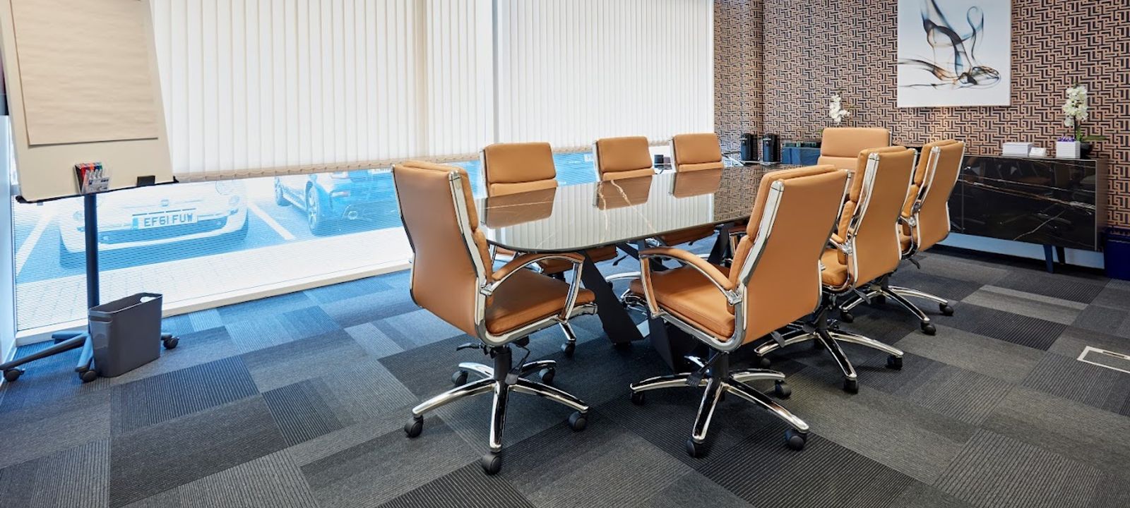 720 Centennial Court, Elstree - Image 1