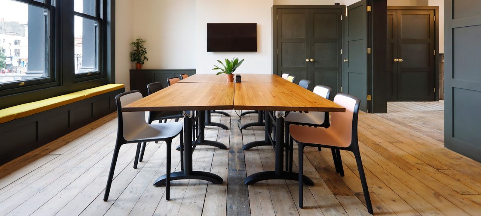 83 Queens Road, Brighton And Hove - Image 1