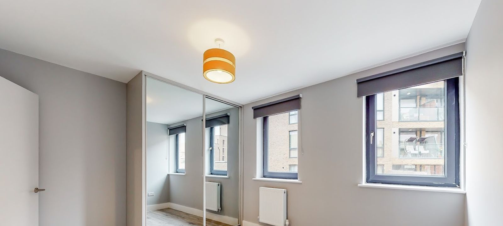 6 Station Approach Rd, Coulsdon - Image 1