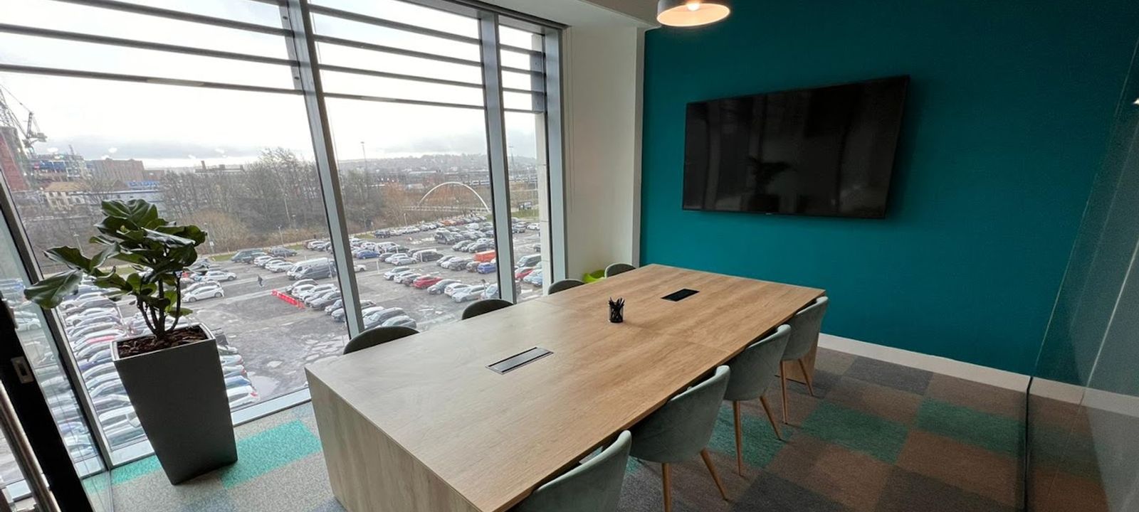 6 Wellington Place, Leeds - Image 1