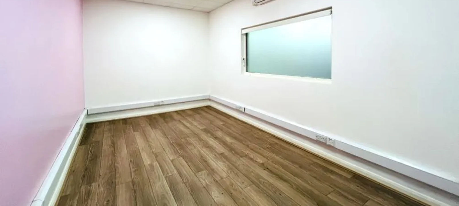 10 Thornbury Road, Estover Industrial Estate / Plymouth - Image 1