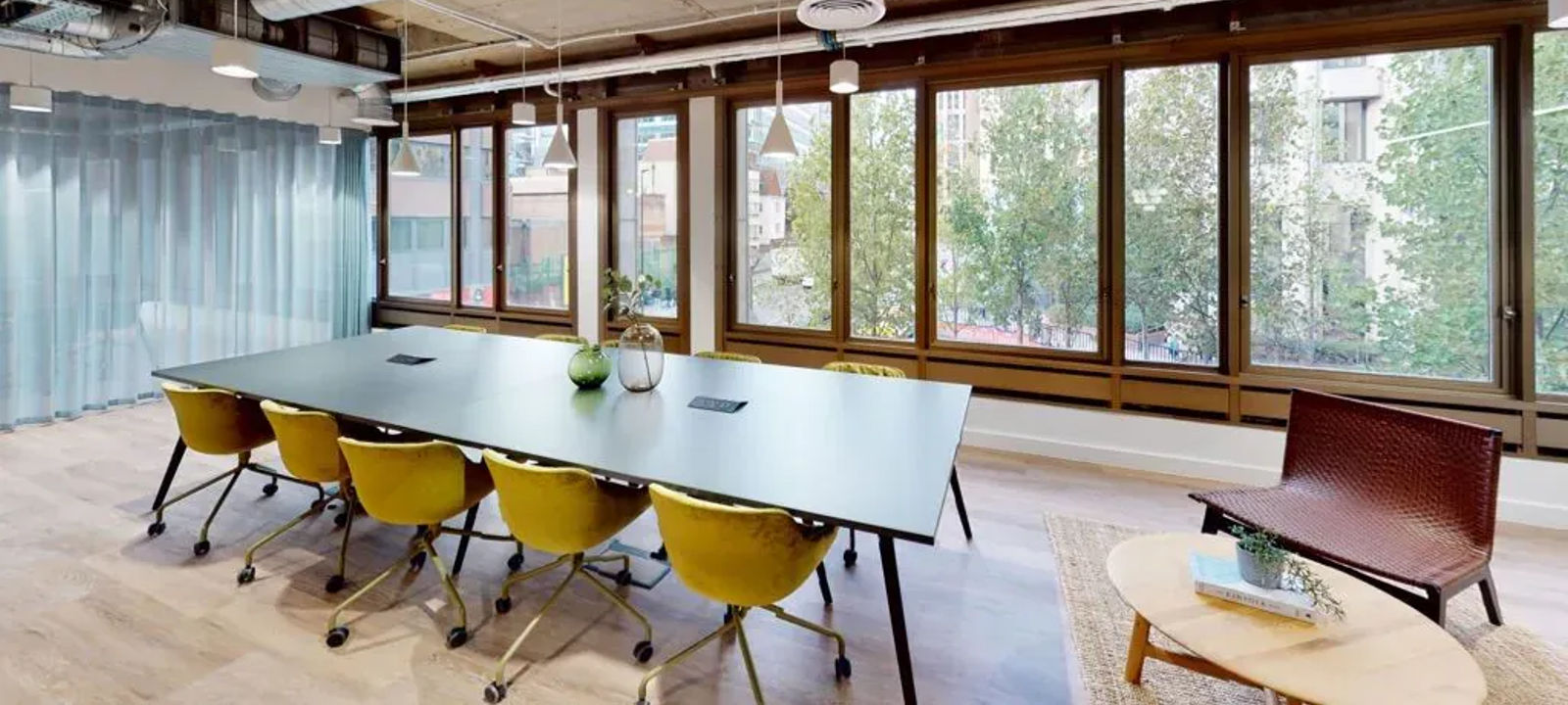 21 Mansell Street, Aldgate - Image 1