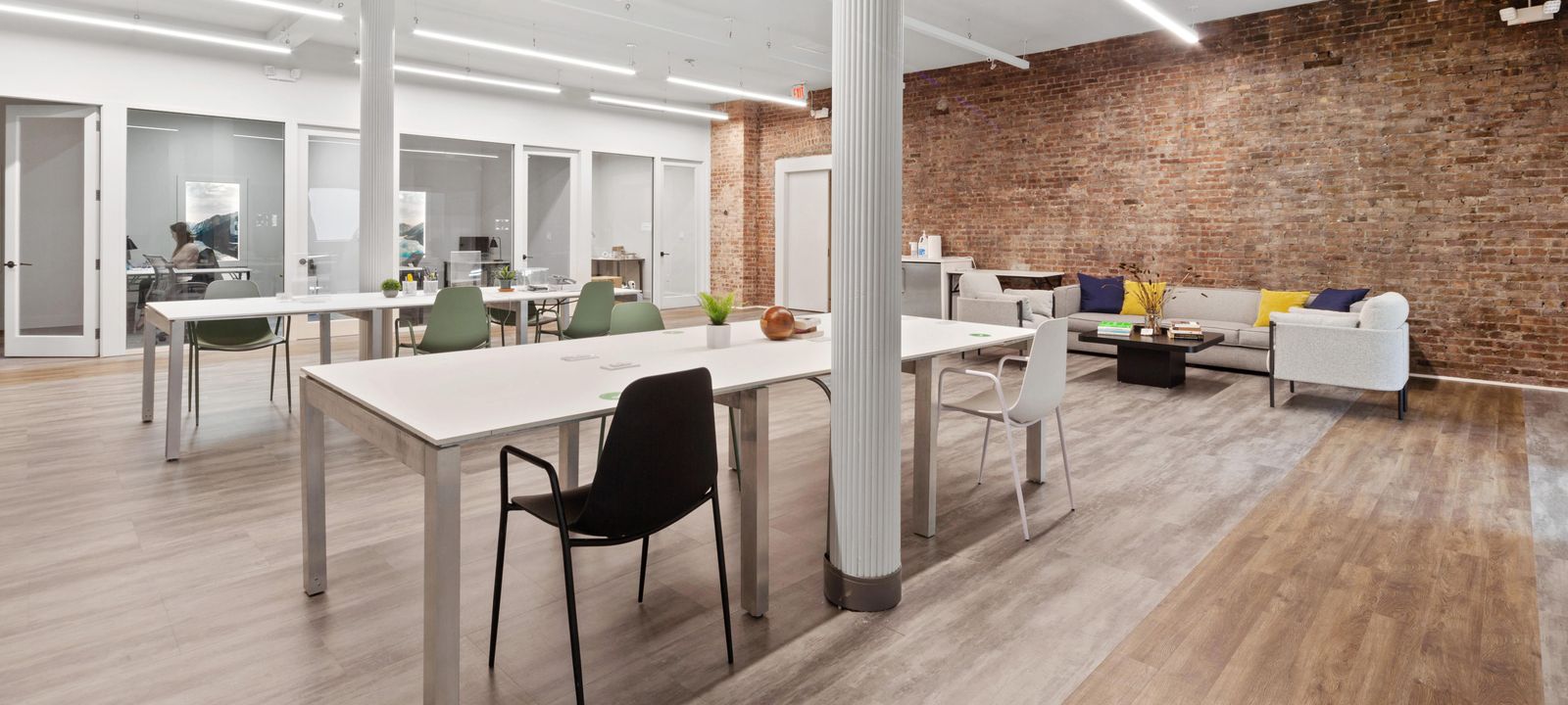 750 Manhattan Avenue, Greenpoint - Image 1