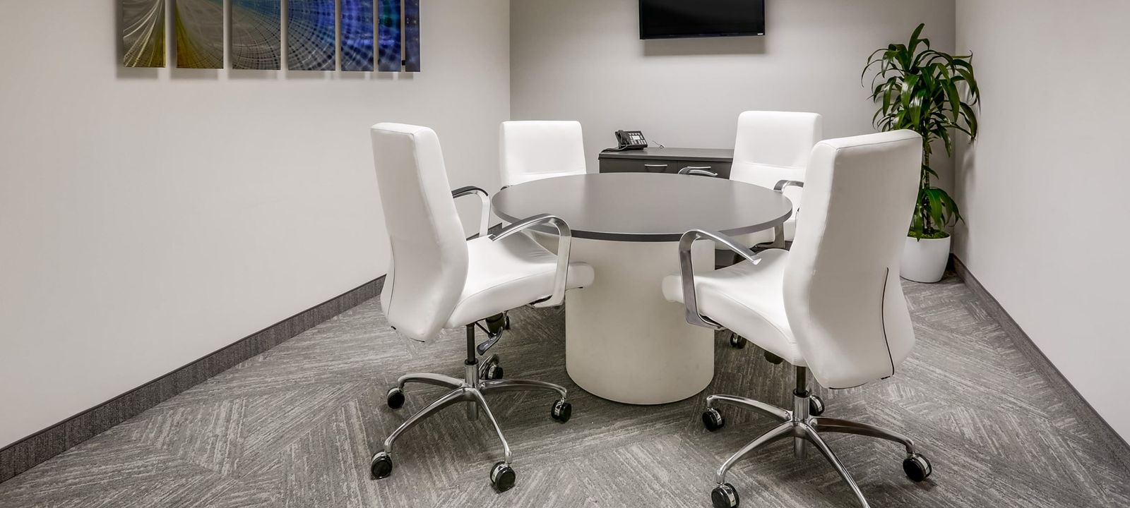 3500 W Olive Ave, Burbank - Image 1