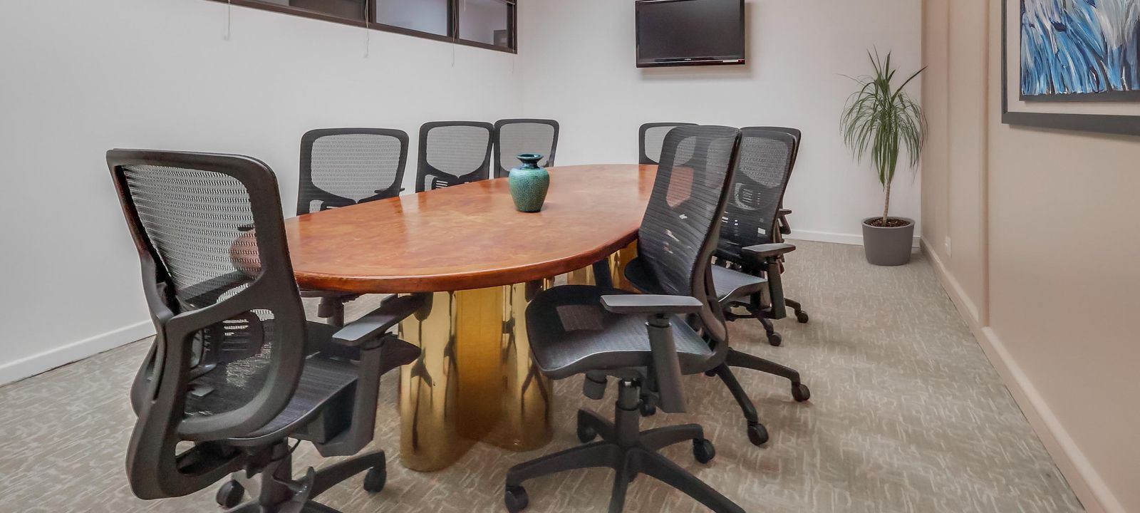 11500 W Olympic Blvd 11500 W Olympic Blvd, Los Angeles - Image 1