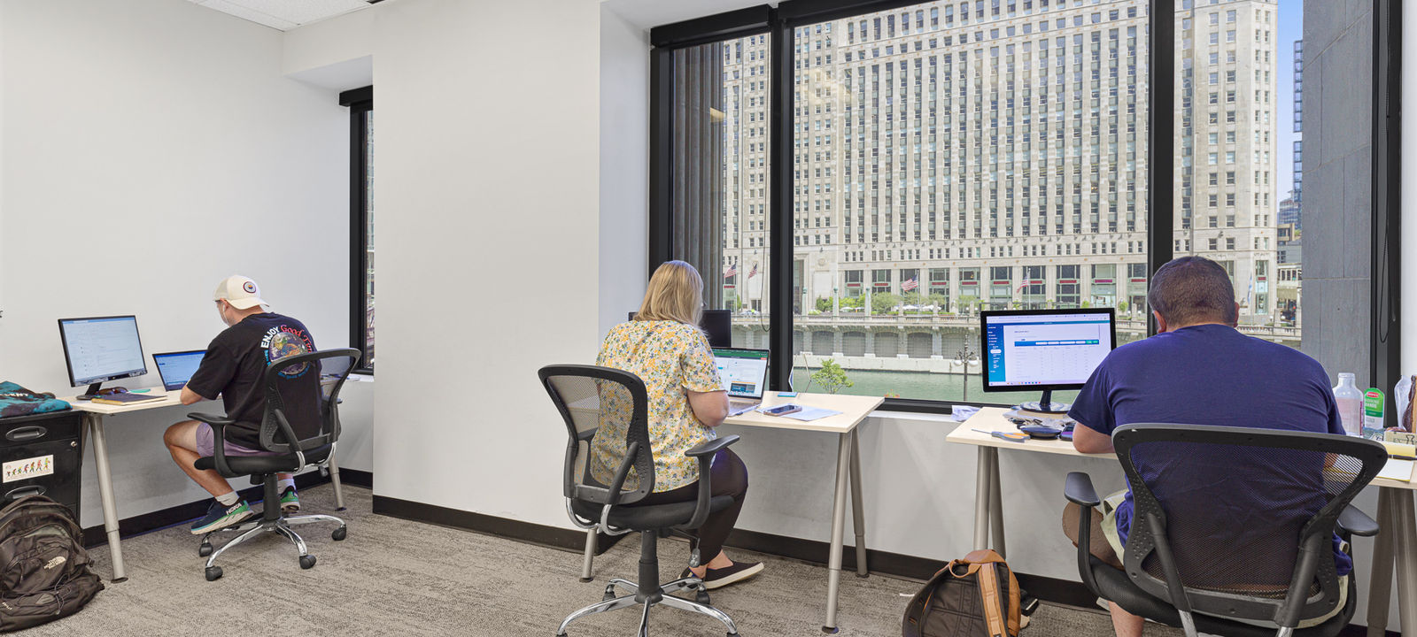 211 W Wacker Dr, Chicago - Image 1