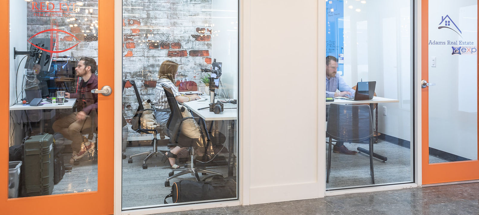 2 E Bryan St, Savannah - Image 1