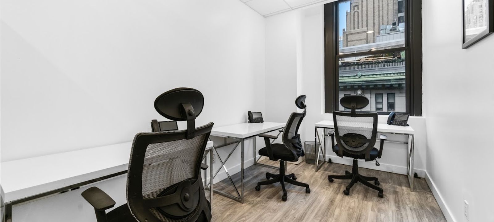 469 7 Avenue, New York - Image 1