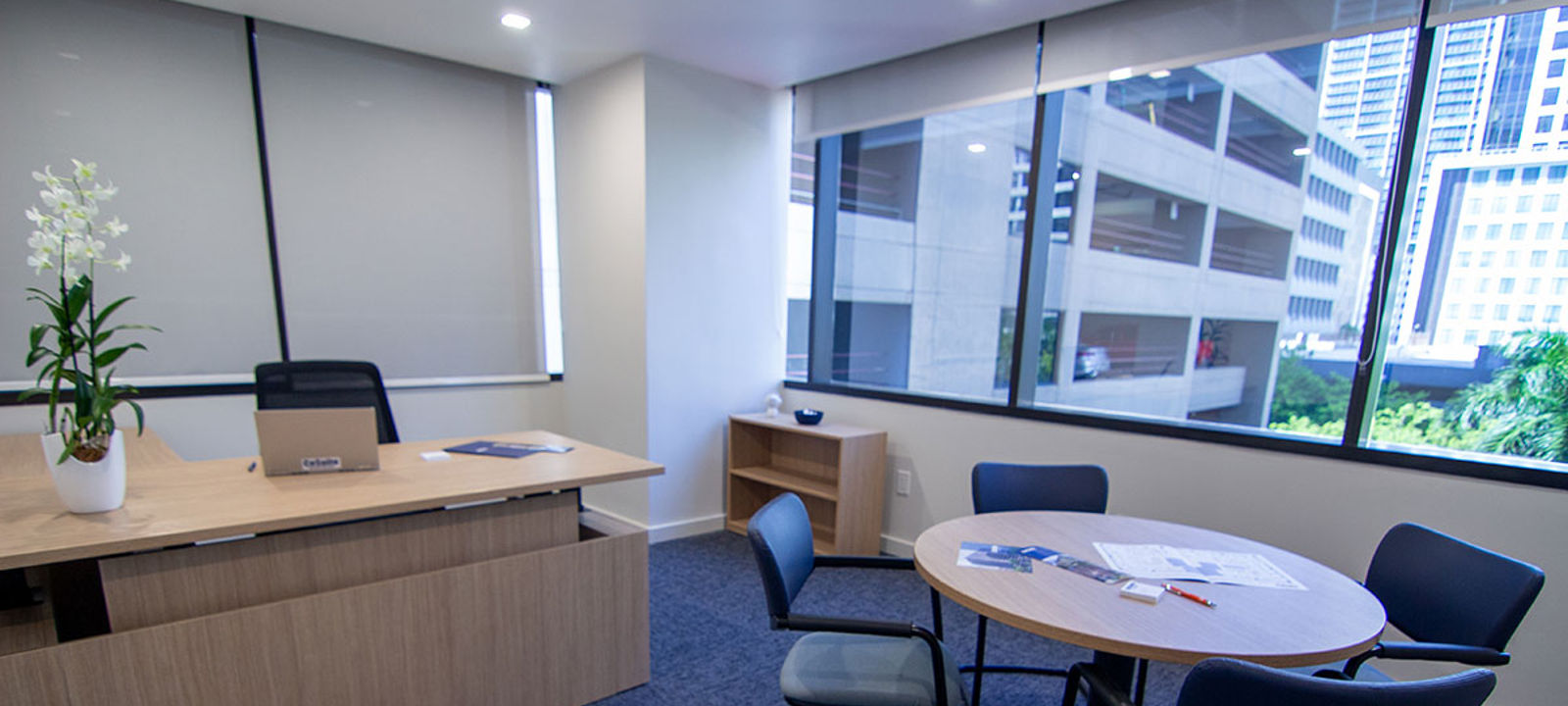 800 Brickell Avenue, Miami - Image 1