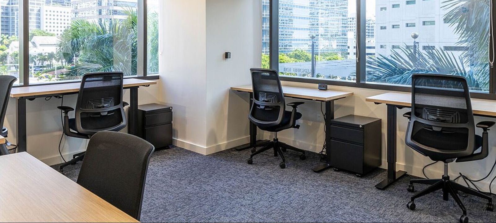 800 Brickell Avenue, Miami - Image 1