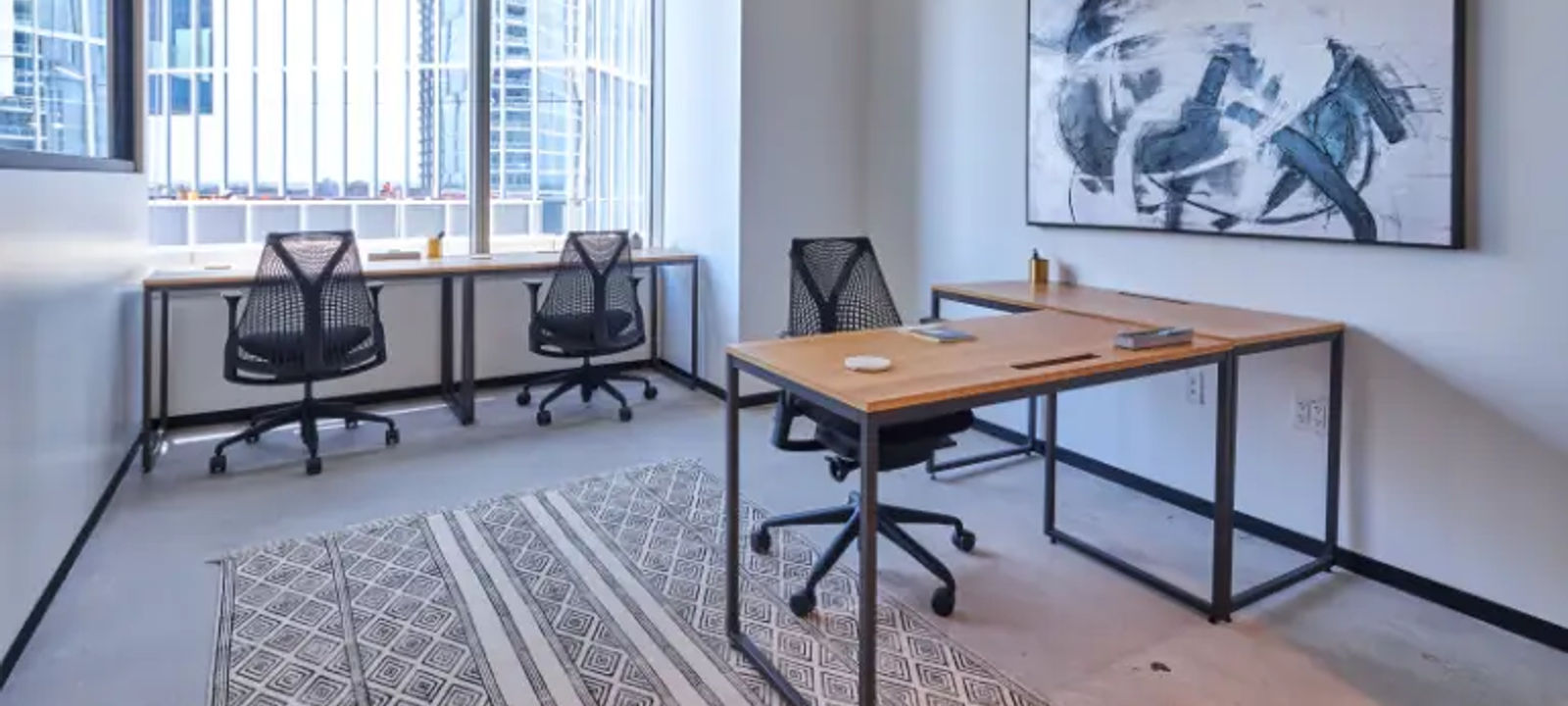 717 Texas Ave, Houston - Image 1