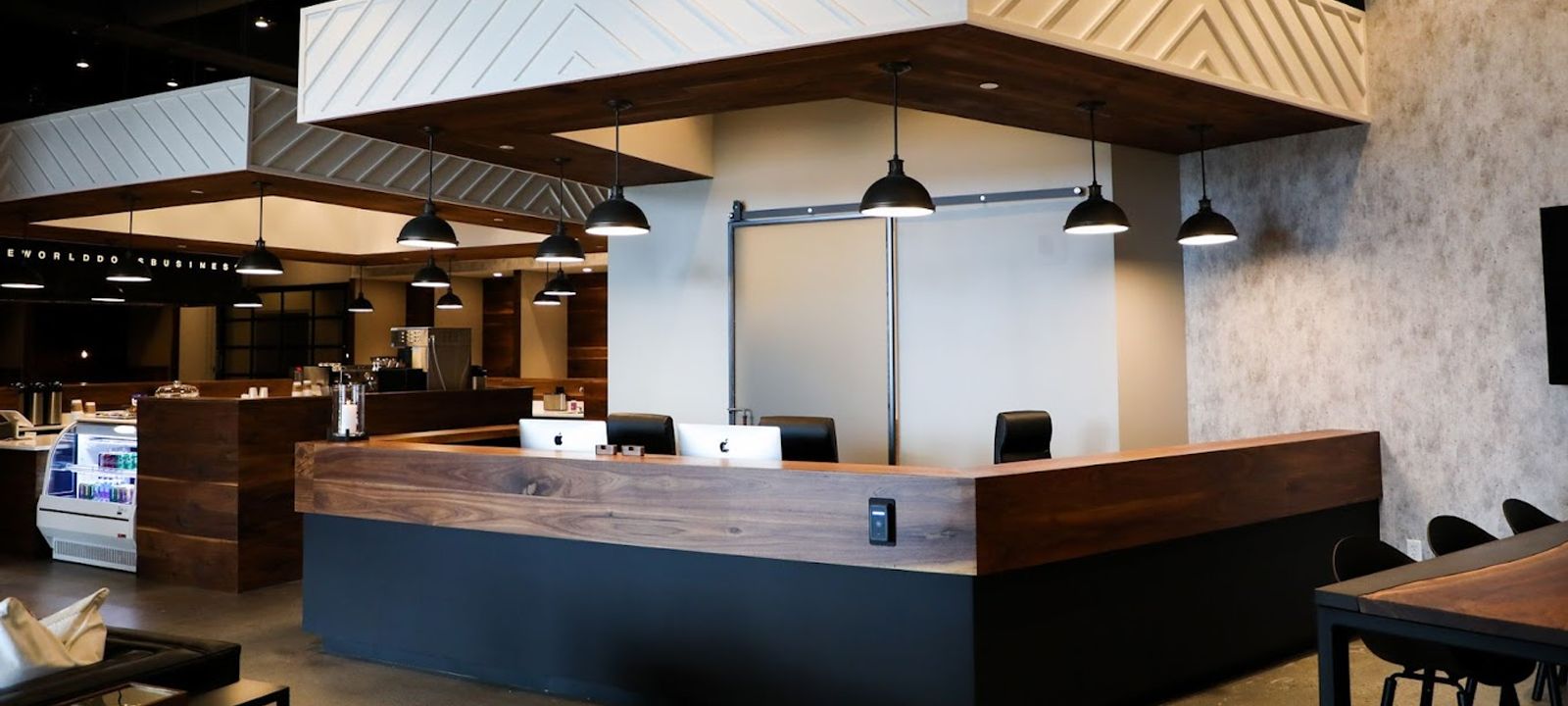 3535 Peachtree Road Ne, Atlanta - Image 1