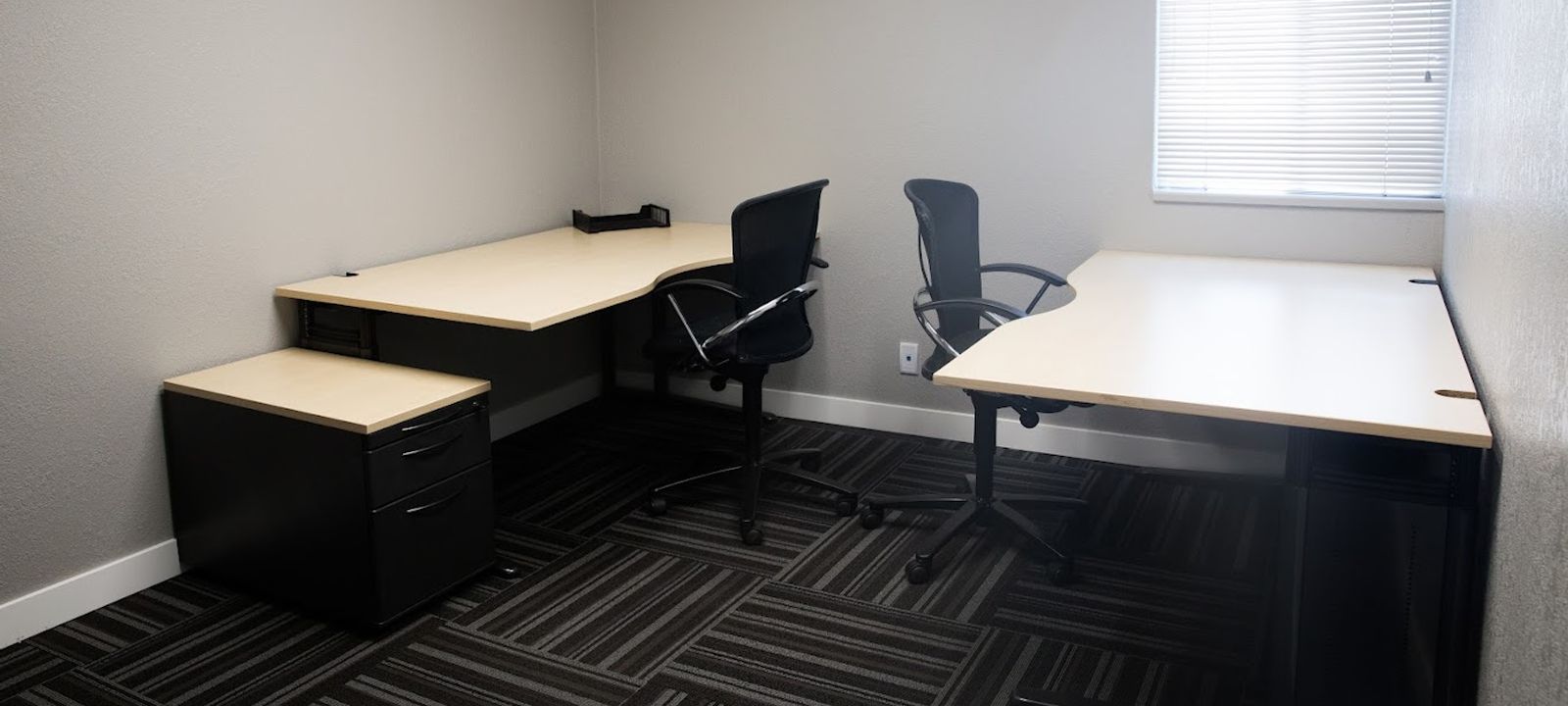 2600 S Parker Rd, Aurora - Image 1