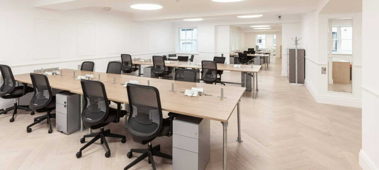 47/50 Margaret Street, Marylebone - Image 1