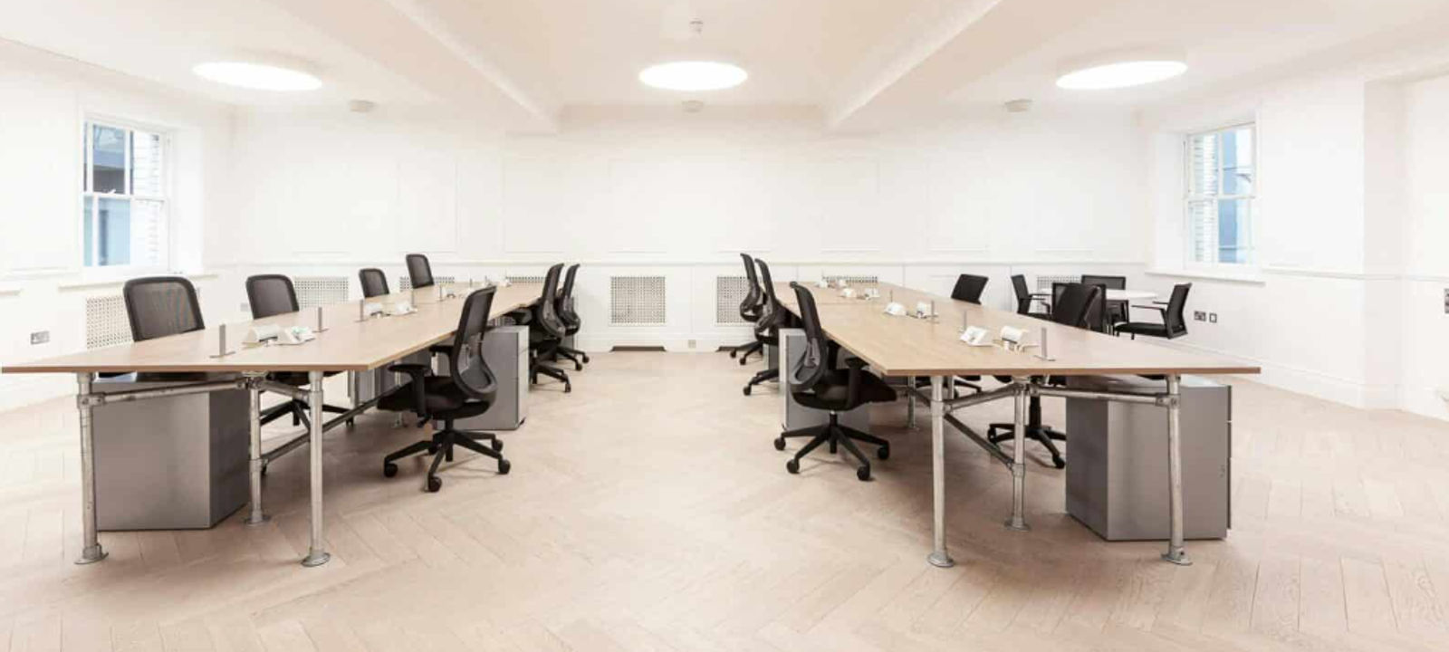 47/50 Margaret Street, Marylebone - Image 1