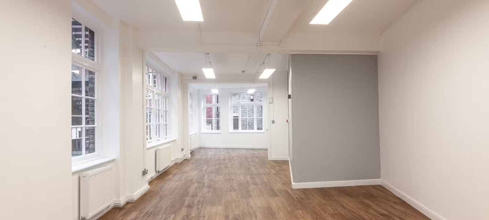 22-25 Eastcastle Street, Fitzrovia - Image 1