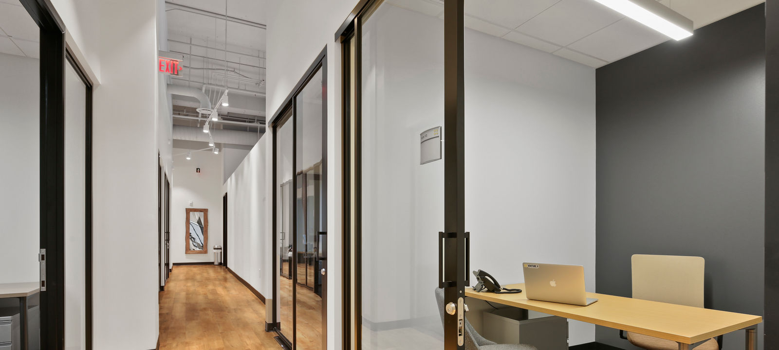 5301 Alpha Road, Dallas - Image 1