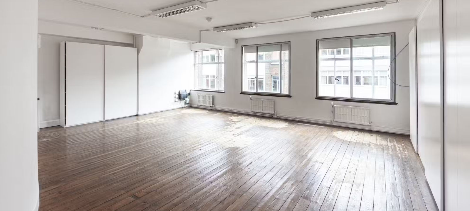 20 Margaret Street, Fitzrovia - Image 1