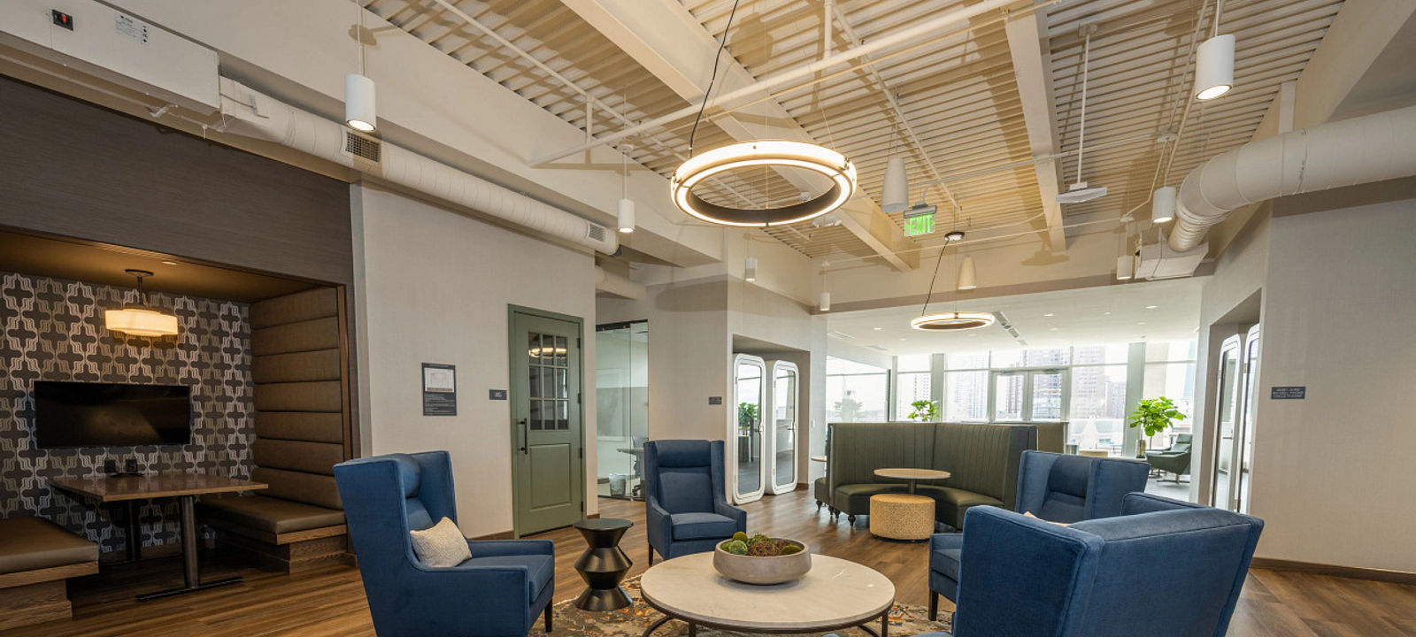 5600 Roswell Road, Atlanta - Image 1