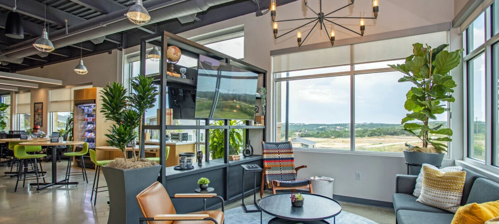 13341 Us-290, Austin - Image 1