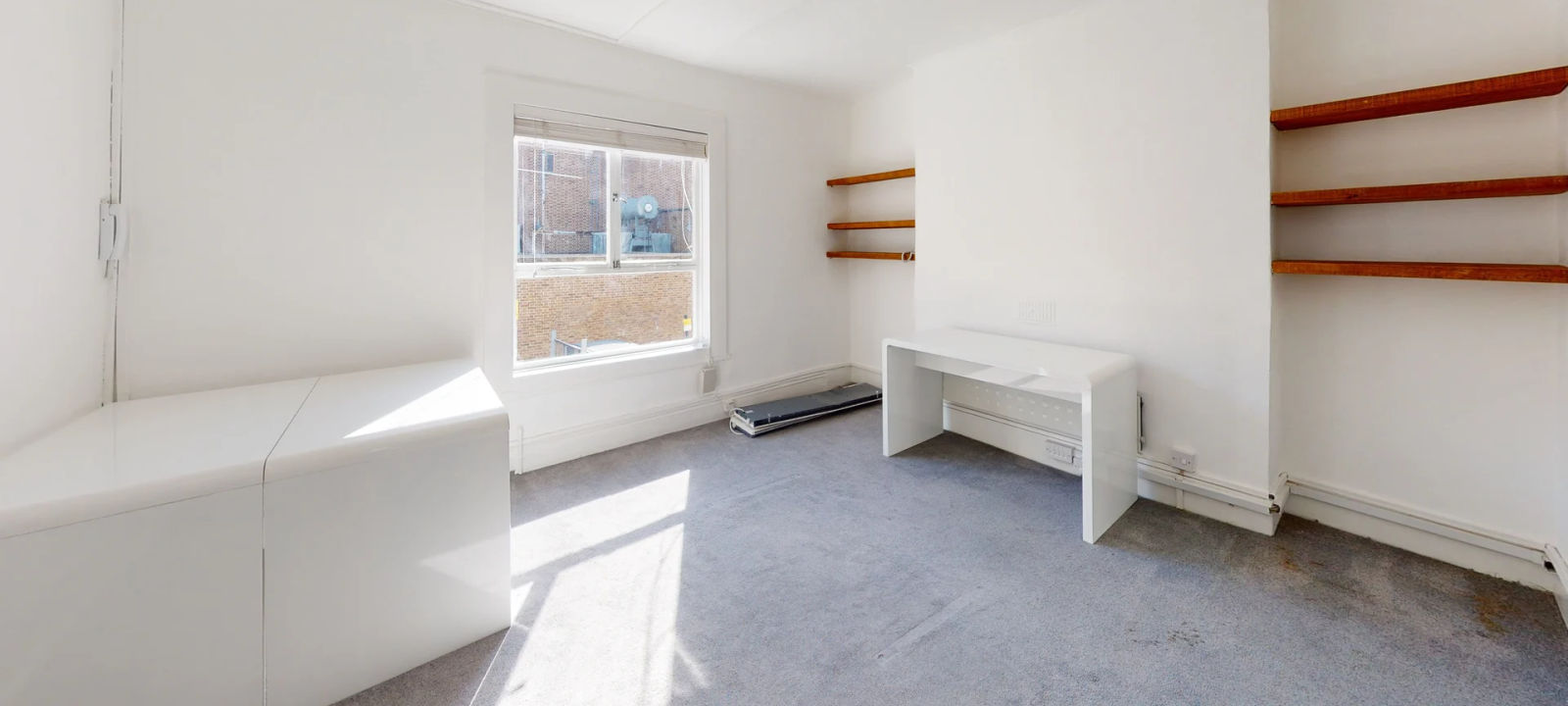 35 Eyre Street Hill, Greater London - Image 1