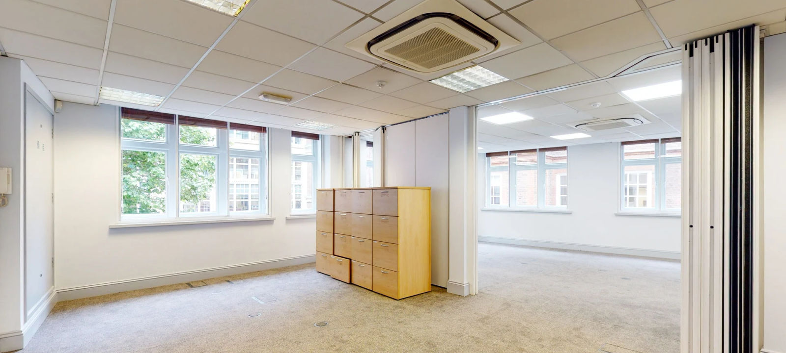 8 Laurence Pountney Hill, Greater London - Image 1