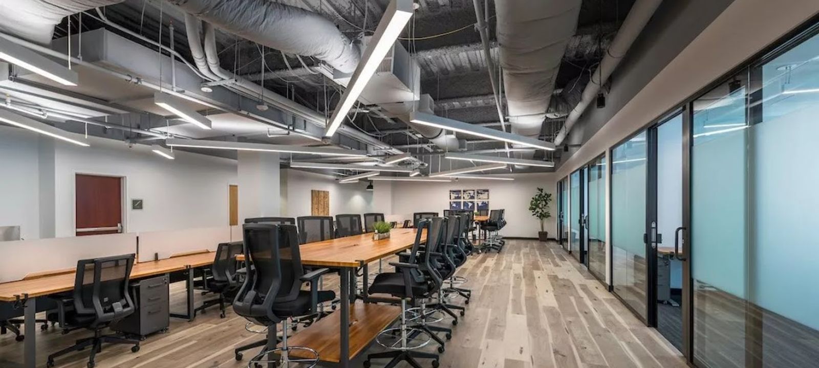 1213 W Morehead St, Charlotte - Image 1